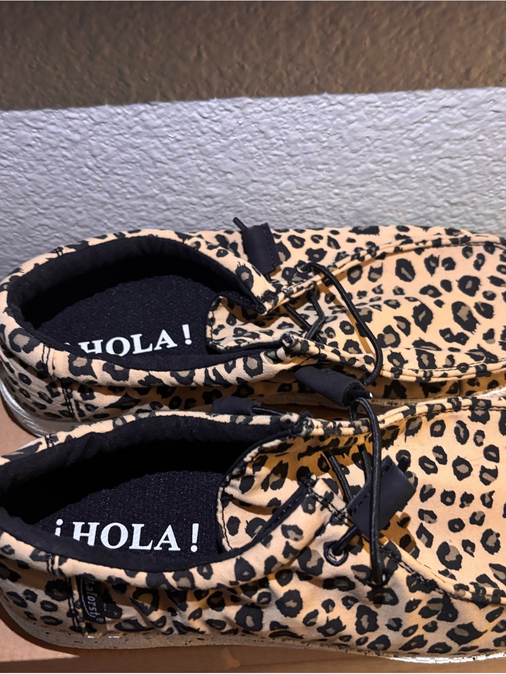Leopard Print Slip-On Shoes - Beige & Black